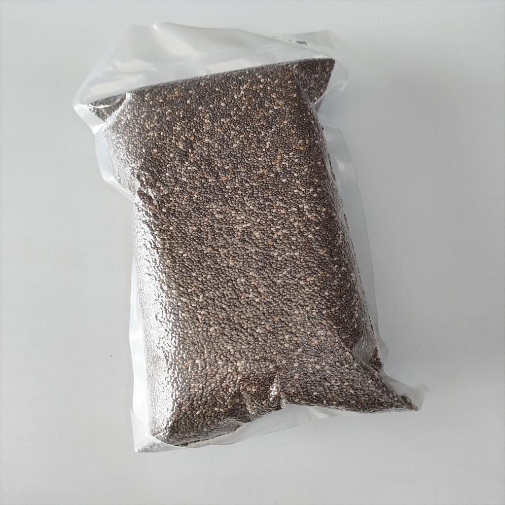 Natural Black Chia Seeds 200g