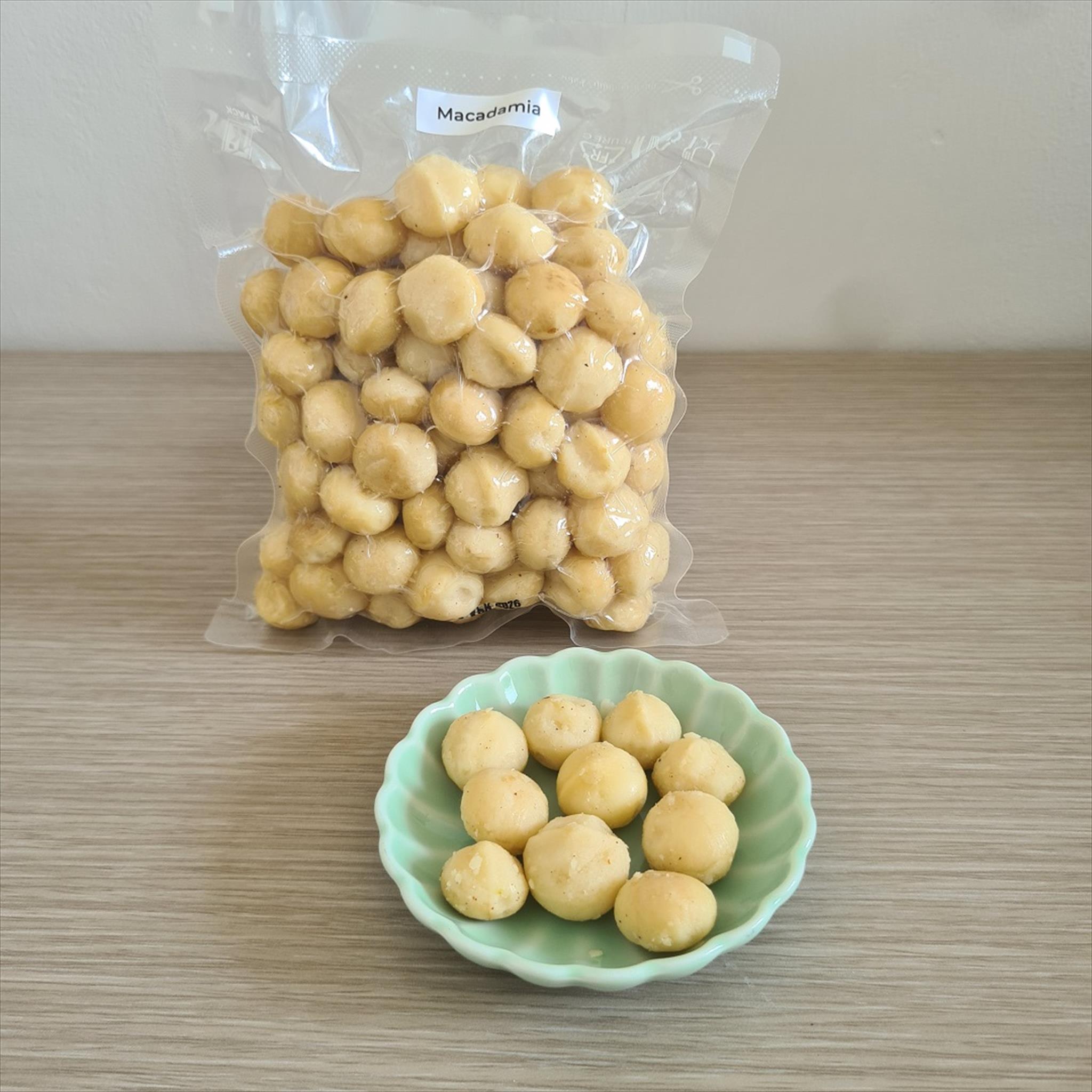 Kacang Macadamia Panggang 250g – Roasted Macadamia